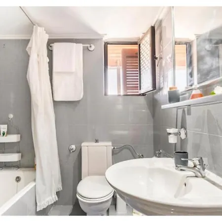 Dorita Apartment *
